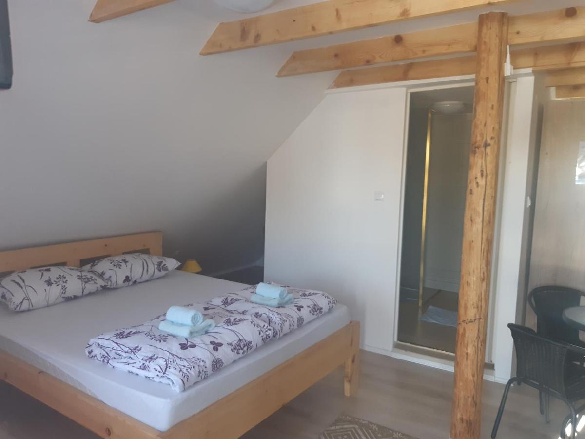 Mirella Rooms Palić Extérieur photo