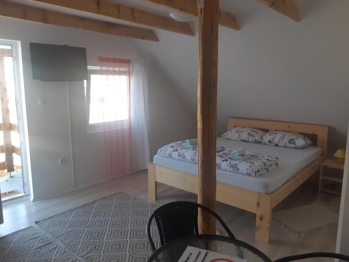 Mirella Rooms Palić Extérieur photo